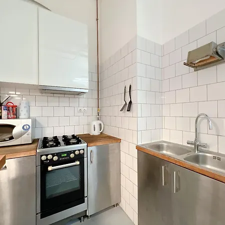 Experience Funky Stylish In The Heart Of Downtown *